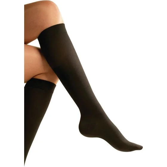 Earplugs and eye masks set for a good sleep during long - haul flightsFlight Socks - Small Earplugs and eye masks set for a good sleep during long - haul flightsFlight Socks - Small