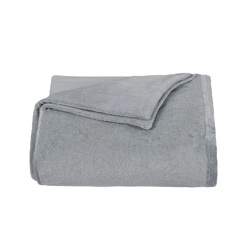 Portable shoe bags to keep footwear separate in suitcasesReversible Luxury Flannel Blanket - queen Portable shoe bags to keep footwear separate in suitcasesReversible Luxury Flannel Blanket - queen