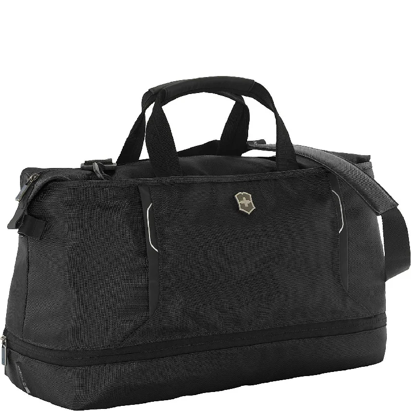 Travel backpack rain covers made of durable nylon materialTravel backpack rain covers made of durable nylon materialVictorinox Werks Traveler 6.0 XL Weekender Travel backpack rain covers made of durable nylon materialTravel backpack rain covers made of durable nylon materialVictorinox Werks Traveler 6.0 XL Weekender