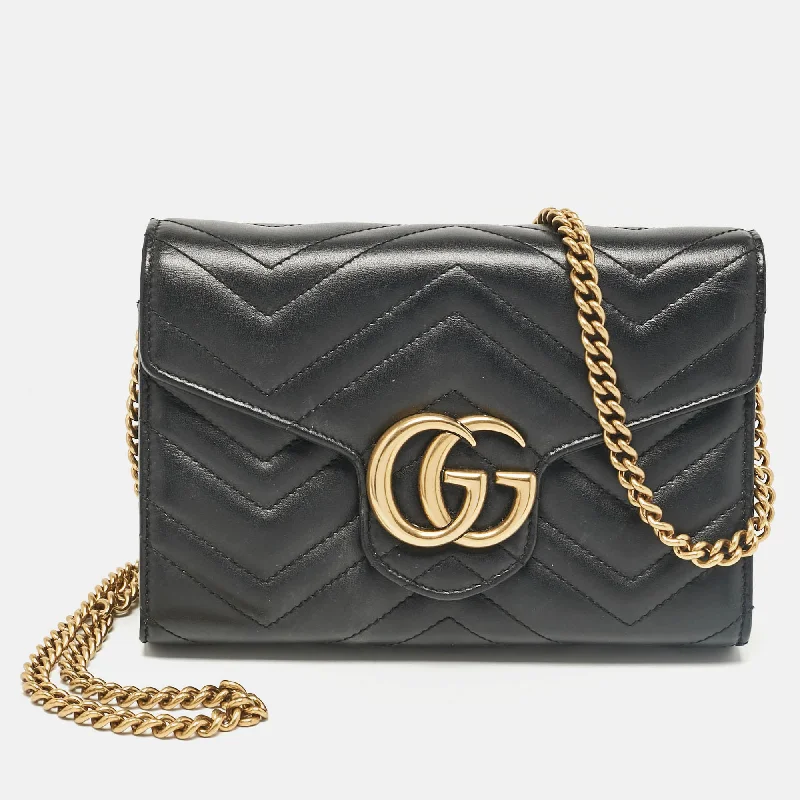 Money clips with magnetic closureMoney clips with magnetic closureGucci Black Matelassé Leather Gg Marmont Wallet On Chain