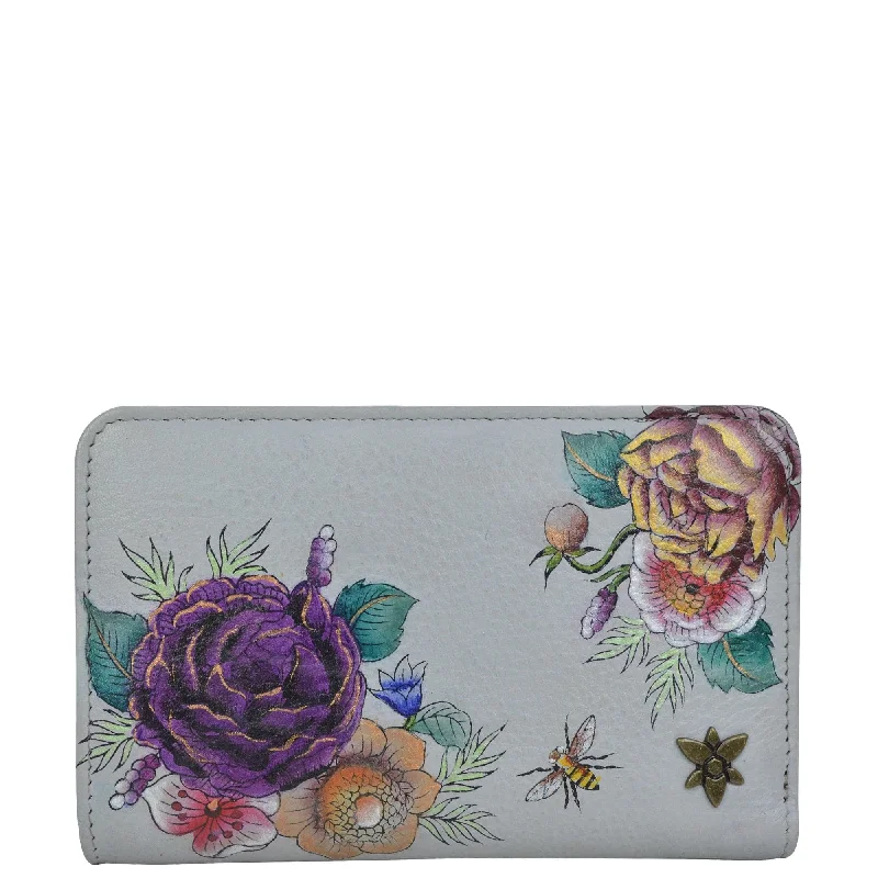 Money clips for women with sleek designsMoney clips for women with sleek designsTwo-Fold Small Organizer Wallet - 1166 Money clips for women with sleek designsMoney clips for women with sleek designsTwo-Fold Small Organizer Wallet - 1166