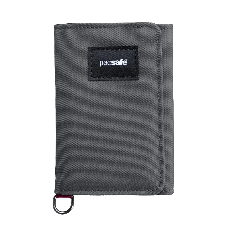 Money clips for holding large amounts of cashMoney clips for holding large amounts of cashPacsafe - RFIDsafe Trifold Wallet - Slate Money clips for holding large amounts of cashMoney clips for holding large amounts of cashPacsafe - RFIDsafe Trifold Wallet - Slate