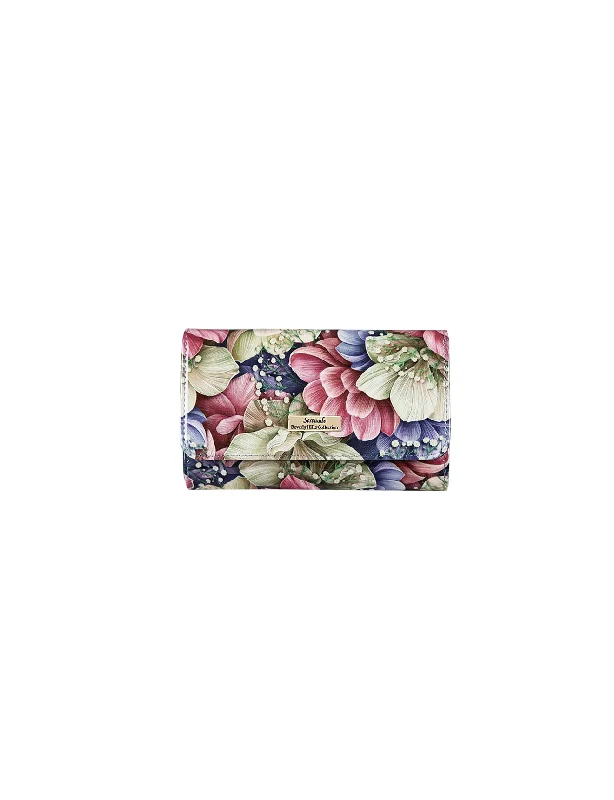 Money clips with magnetic closureMoney clips with magnetic closureSerenade - WSN5702 Angelique Medium Floral Wallet Money clips with magnetic closureMoney clips with magnetic closureSerenade - WSN5702 Angelique Medium Floral Wallet