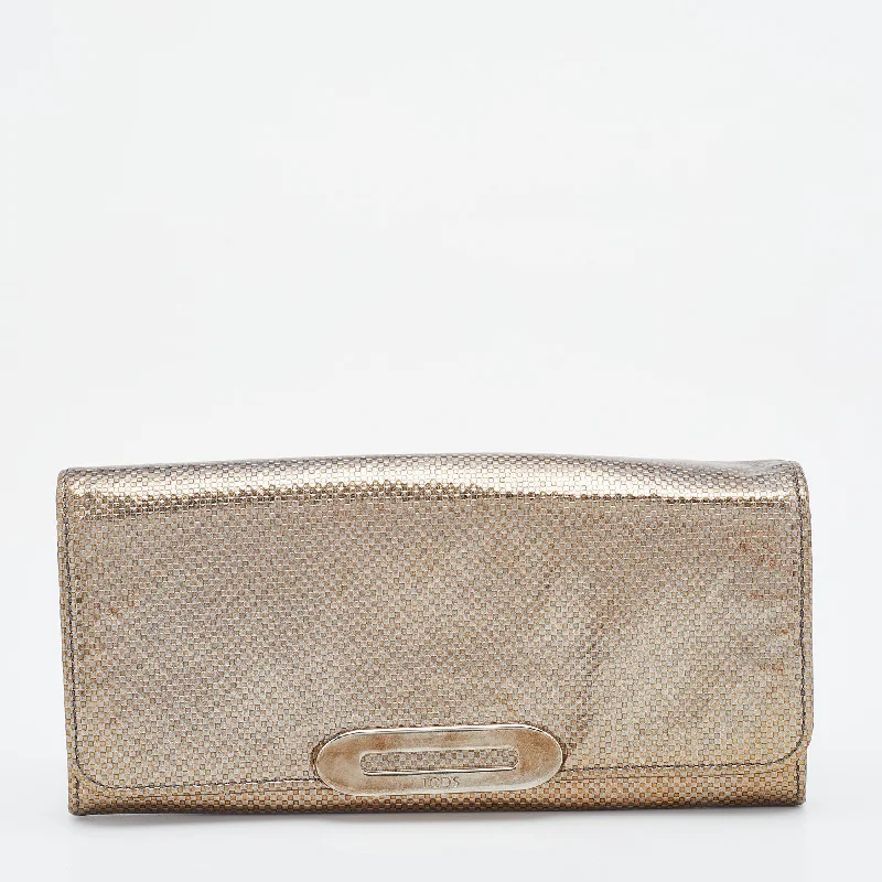 How to choose the right money clipHow to choose the right money clipTod's Metallic Gold Textured Leather Continental Wallet How to choose the right money clipHow to choose the right money clipTod's Metallic Gold Textured Leather Continental Wallet