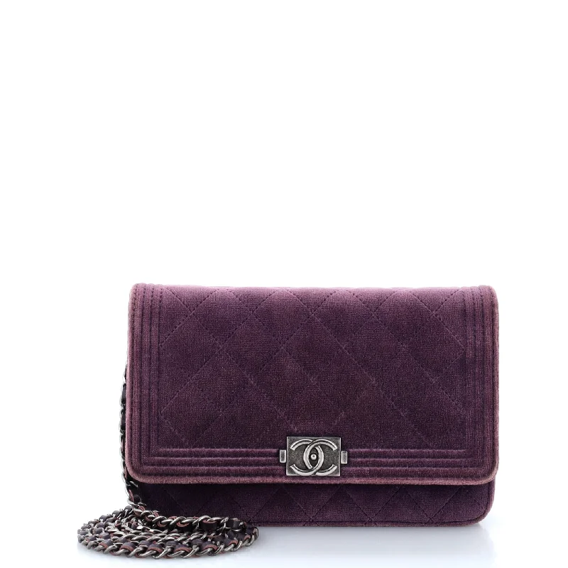 Money clips with magnetic closureBoy Wallet on Chain Quilted Velvet