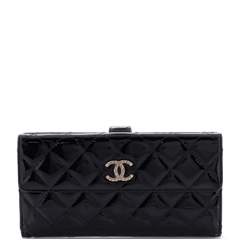 How to choose the right money clipCC Brilliant Flap Wallet Quilted Patent Long