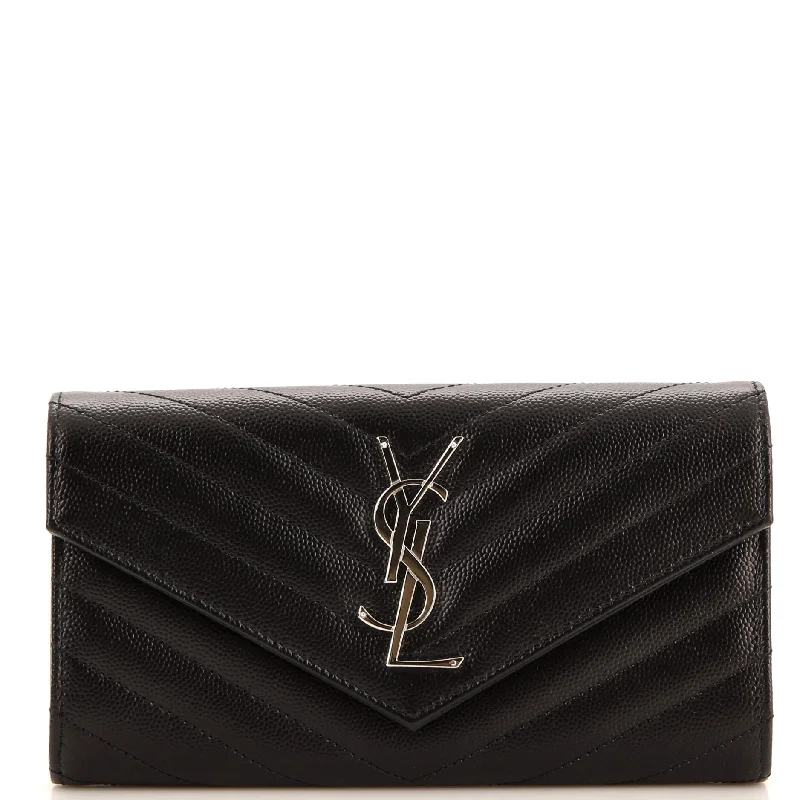 How to clean and maintain metal money clipsClassic Monogram Flap Wallet Matelasse Chevron Leather Large How to clean and maintain metal money clipsClassic Monogram Flap Wallet Matelasse Chevron Leather Large