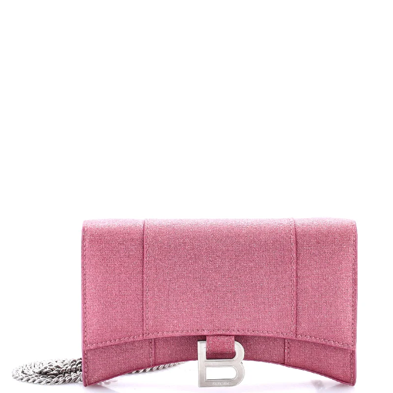 Money clips vs traditional walletsHourglass Chain Wallet Glitter Leather