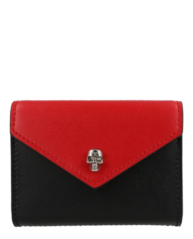 Money clips vs traditional walletsSkull Leather Playing Card Holder
