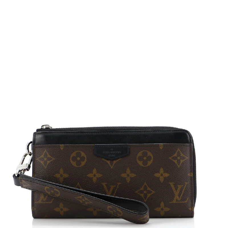 Lightweight money clips for travelZippy Dragonne Wallet Macassar Monogram Canvas